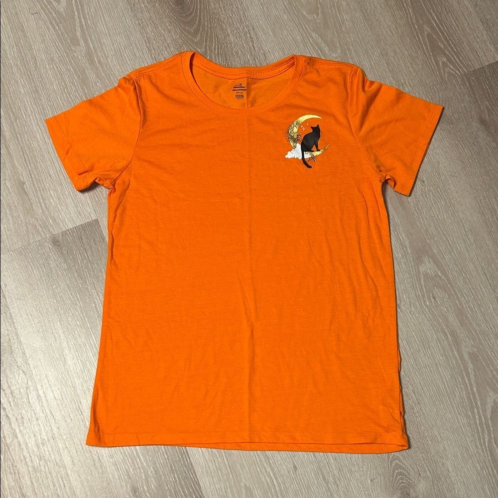 Celebrate Halloween Orange Cat and Moon Halloween Graphic T-Shirt